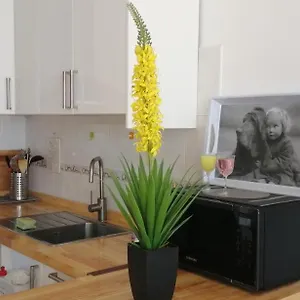  Apartamento Amarillo Sun